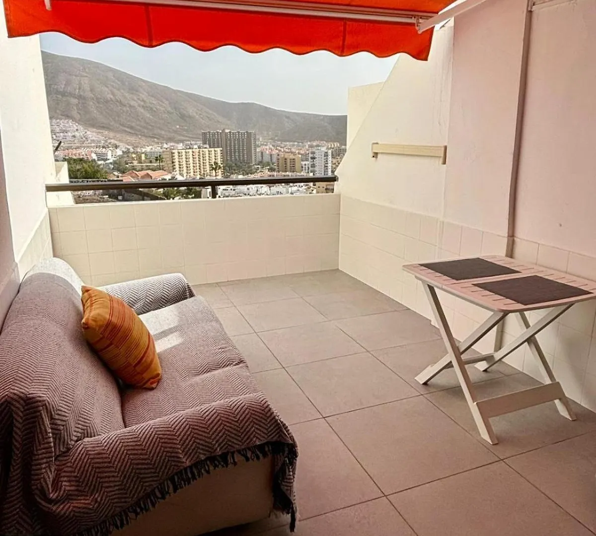 Apartamento La Colina アロナ